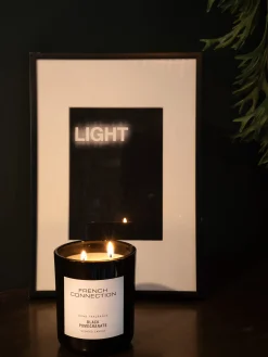 Black Pomegranate Classic 251g Candle
