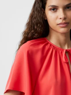Capriana Crepe Light Top