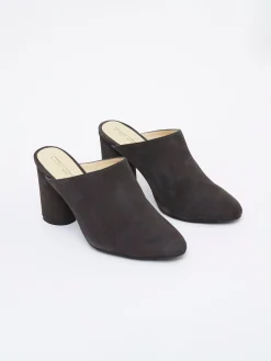 Cleo Mules