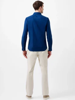 Cutaway Collar Stretch Shirt