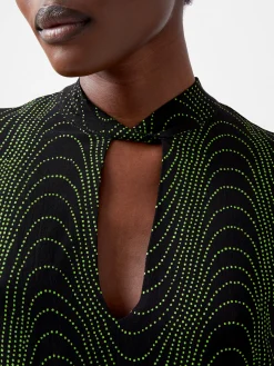 Grace Alohi Keyhole Blouse
