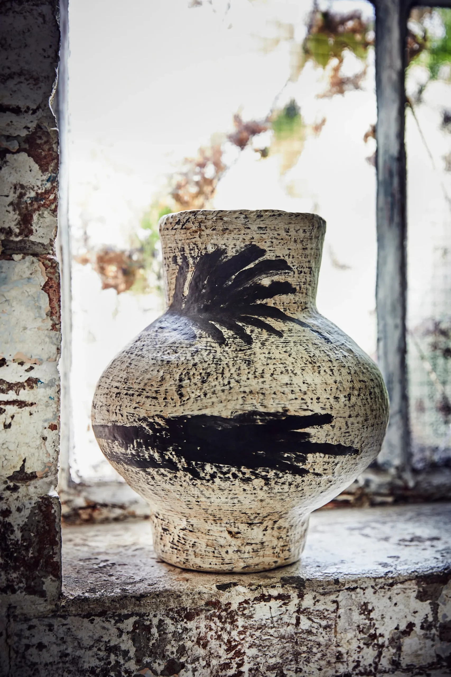 Hatheli Vase
