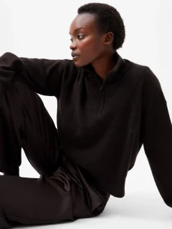 Lightweight Vhari Recycled Half Zip Jumper