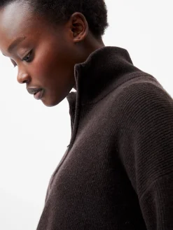 Lightweight Vhari Recycled Half Zip Jumper