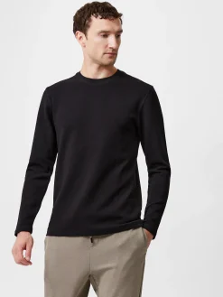 Long Sleeve Crew Neck Top