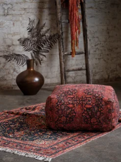 Valentina Pouffe